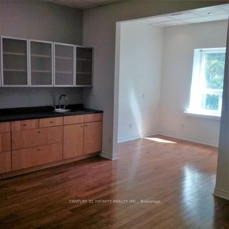 323 Kerr Street Unit 200, Oakville, ON L6K 3B6 - Photo 1