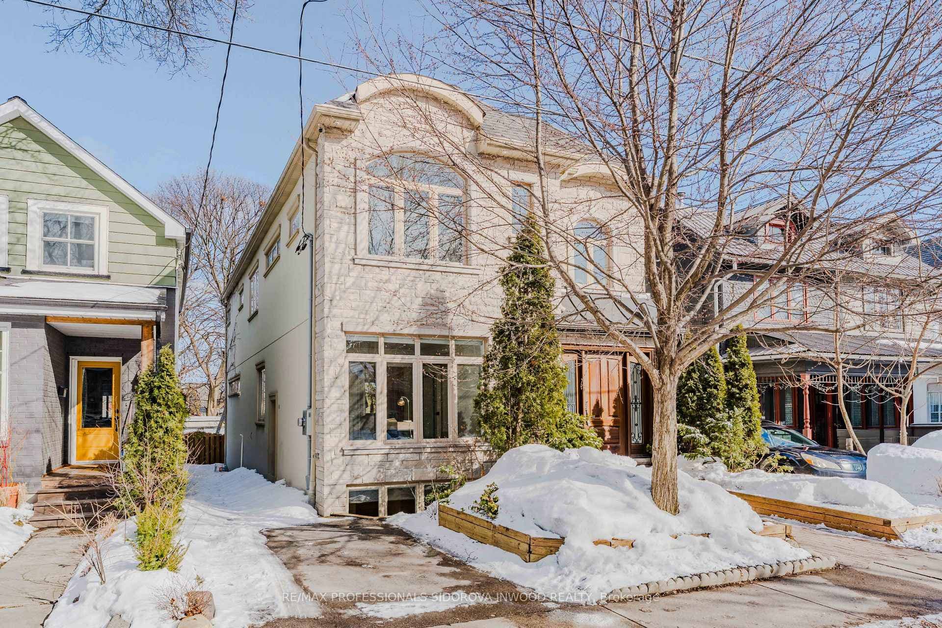 57 Lavinia Avenue, High Park / Junction / Roncesvalles, ON M6S 3H9 - Photo 1