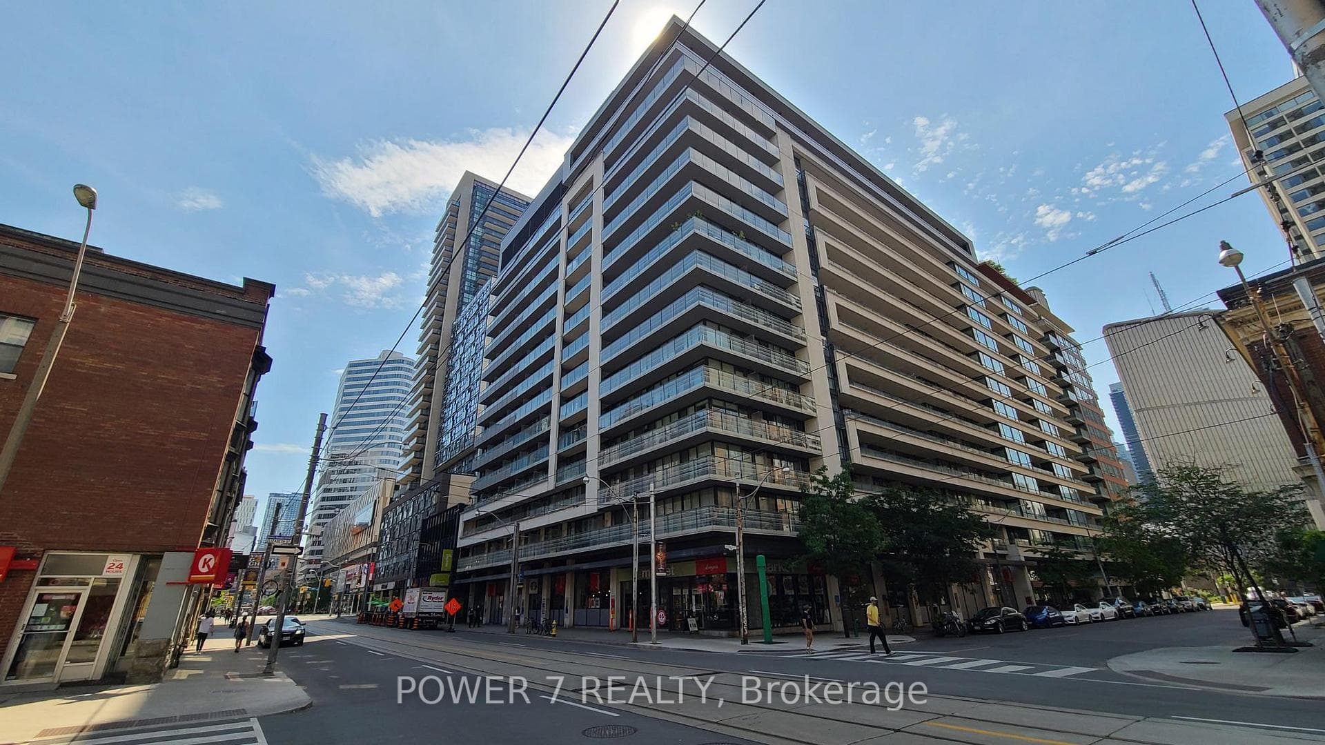 111 Elizabeth Street Unit 1527, Downtown Toronto / Waterfront, ON M5G 1P7 - Photo 1