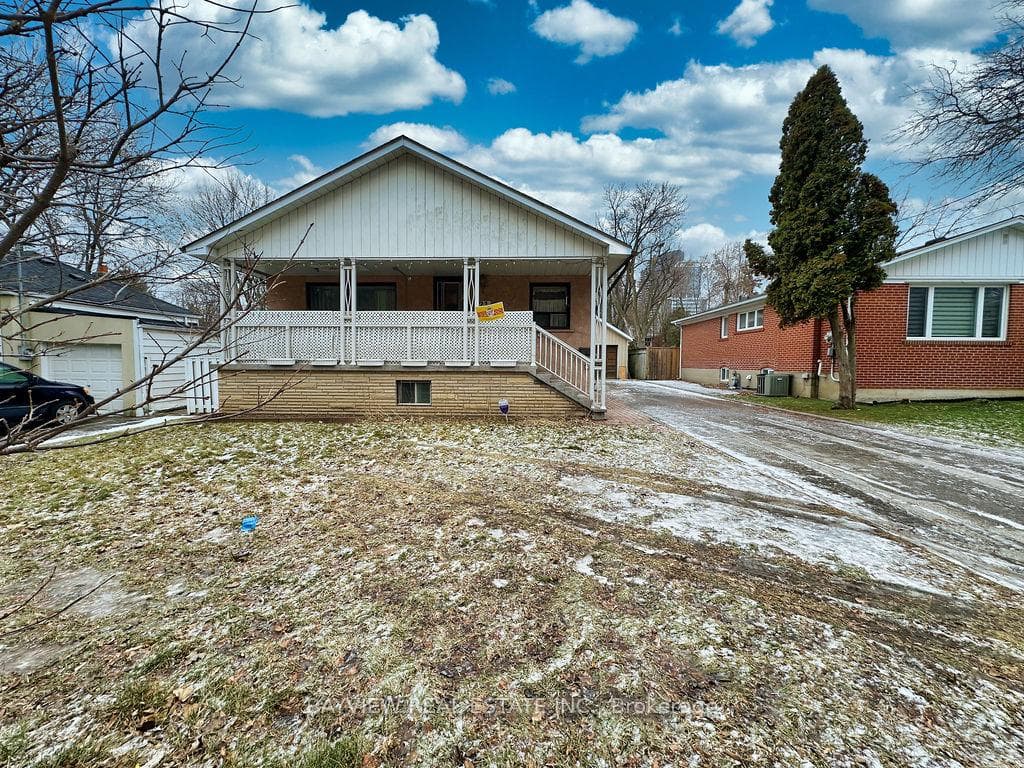 21 Clark Avenue, Markham, ON L3T 1S4 - Photo 1