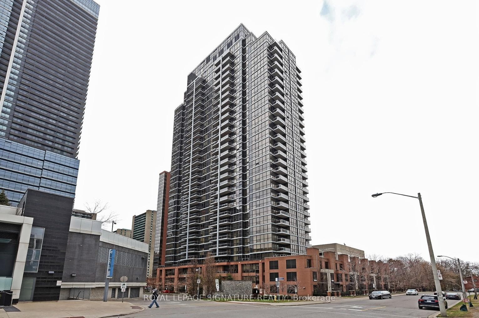 23 Sheppard Avenue Unit 1711, Willowdale / Newtonbrook, ON M2N 0C8 - Photo 1