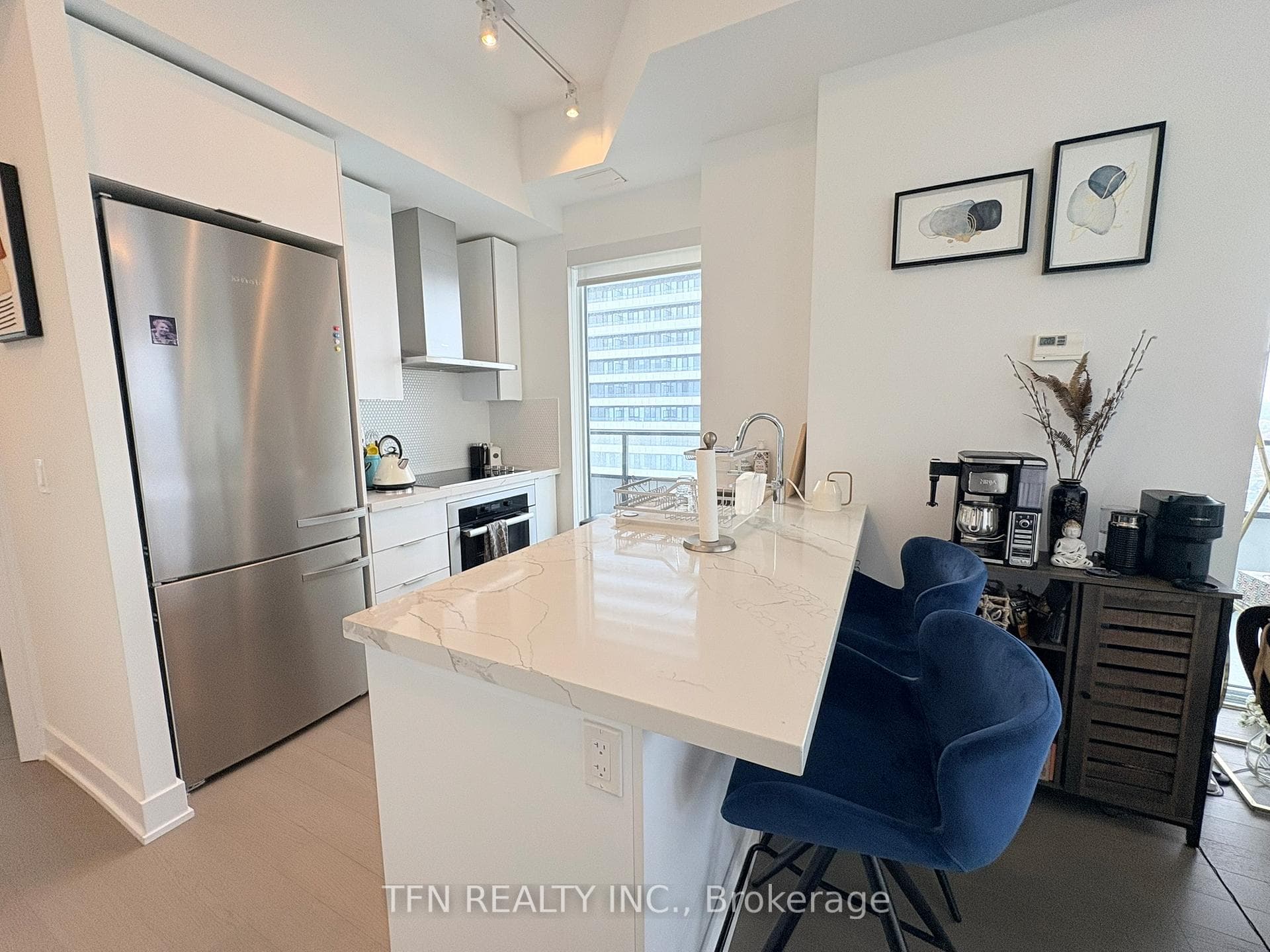 20 Shore Breeze Drive Unit 4703, Liberty Village / Parkdale / South Parkdale, ON M8V 0C7 - Photo 1