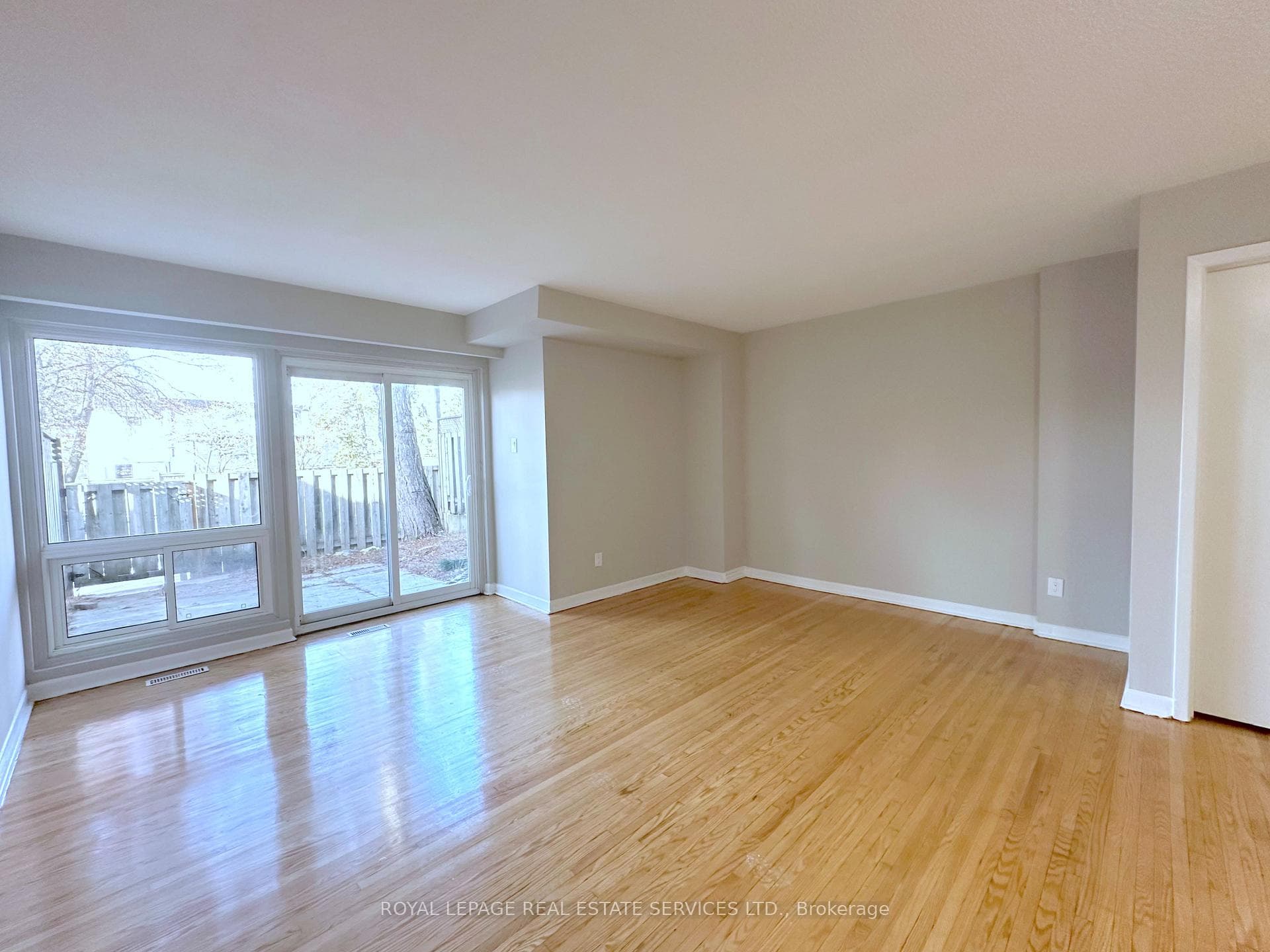 61 Havenbrook Boulevard Unit TH9, Hillcrest Village / Bayview Village, ON M2J 1A7 - Photo 1