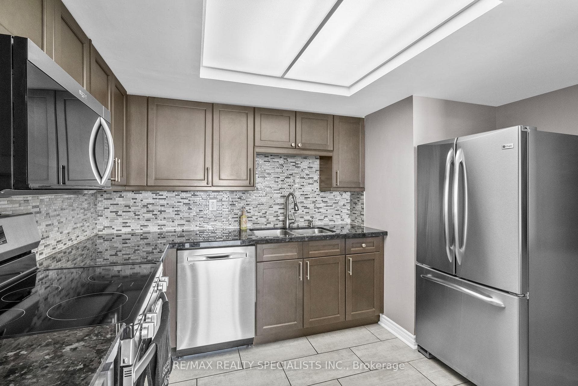 4460 Tucana Court Unit 2202, Mississauga, ON L5R 3K9 - Photo 1