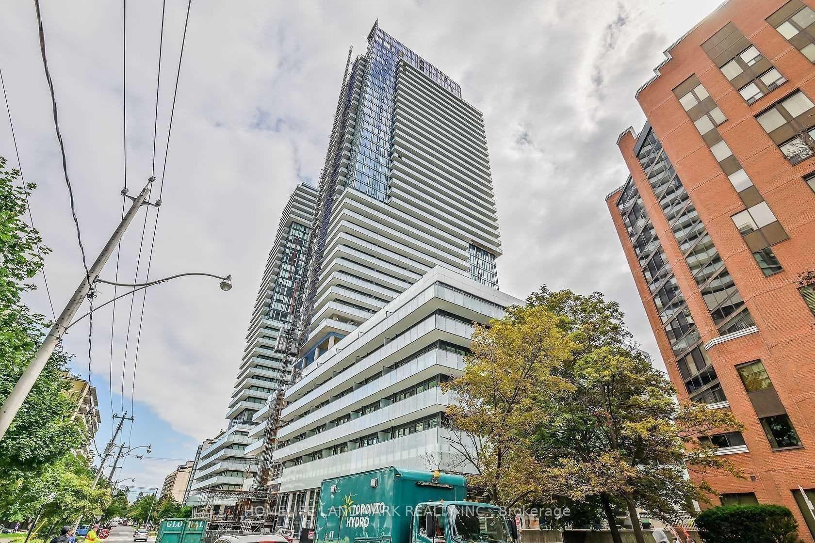 161 Roehampton Avenue Unit 1005, Leaside / Davisville, ON M4P 0C8 - Photo 1