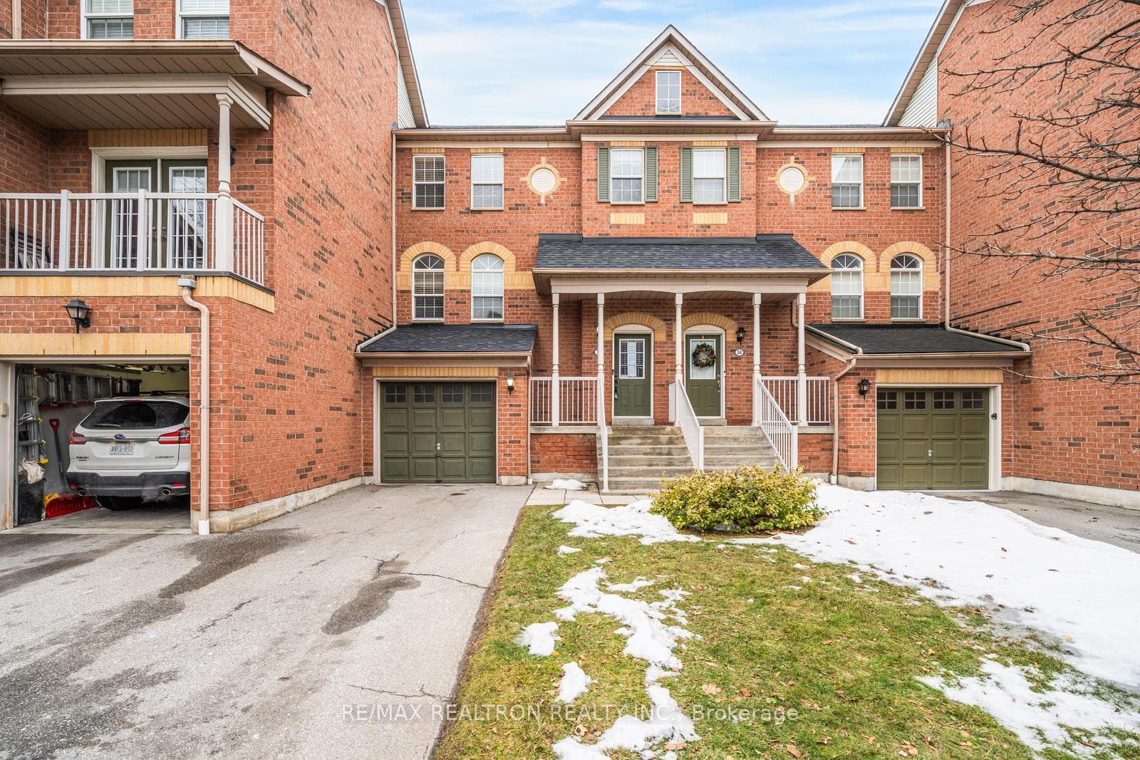 575 Steeple Hill Unit #39, Pickering, ON L1V 7G3 - Photo 1