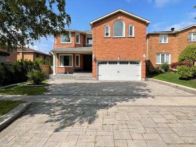 2 Edinburgh Drive, Richmond Hill, ON L4B 1W4 - Photo 1