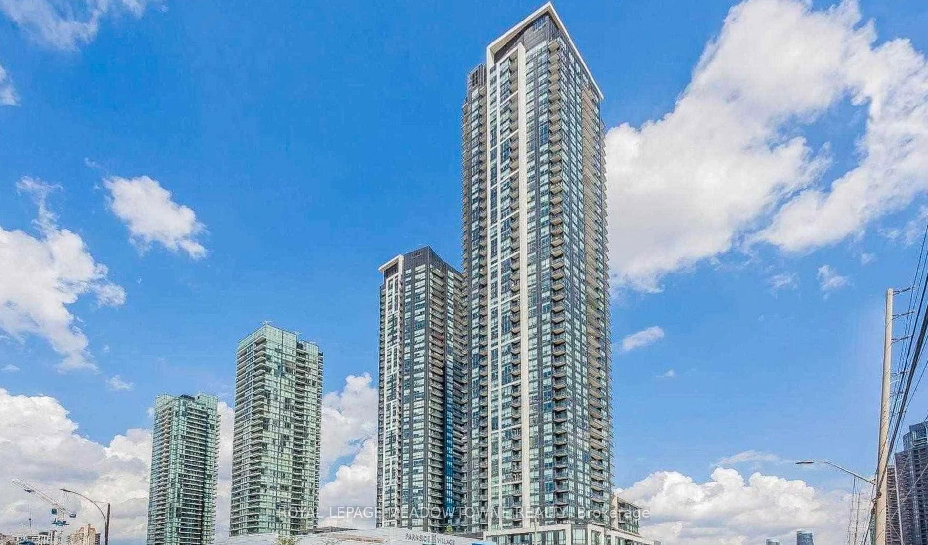 4011 Brickstone Mews Unit 301, Mississauga, ON L5B 0J7 - Photo 1