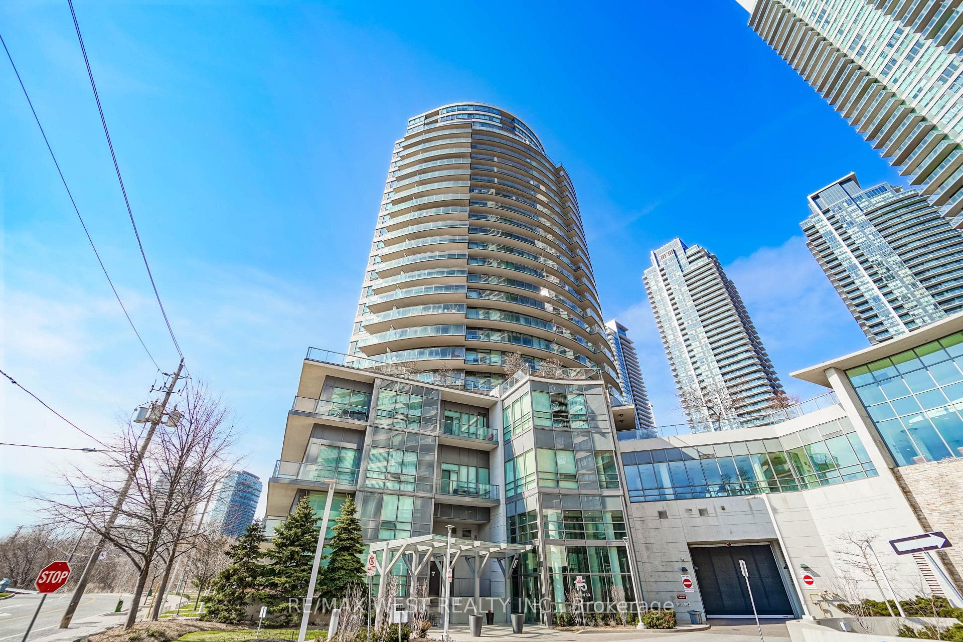 15 Legion Road Unit 607, Liberty Village / Parkdale / South Parkdale, ON M8V 0A9 - Photo 1