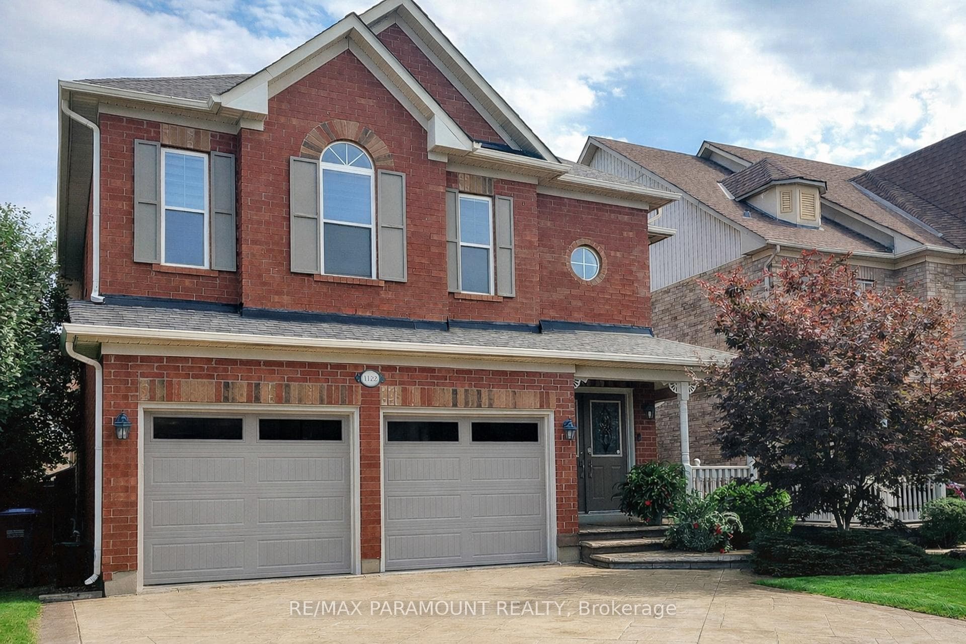 1122 Lamplight Way, Mississauga, ON L5W 1J4 - Photo 1