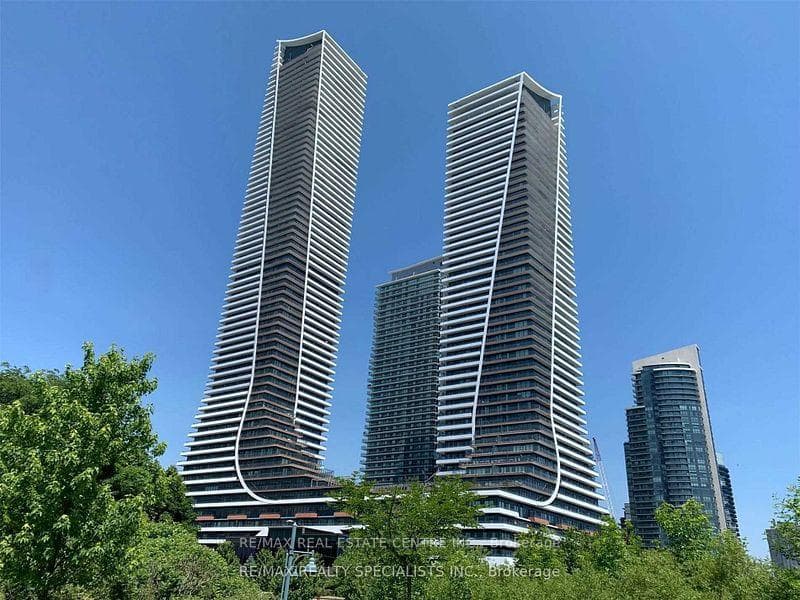 30 Shore Breeze Drive Unit 4220, Liberty Village / Parkdale / South Parkdale, ON M8V 1A1 - Photo 1