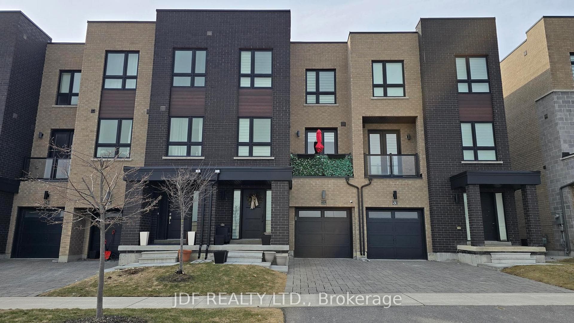 49 Gridiron Gate, Vaughan