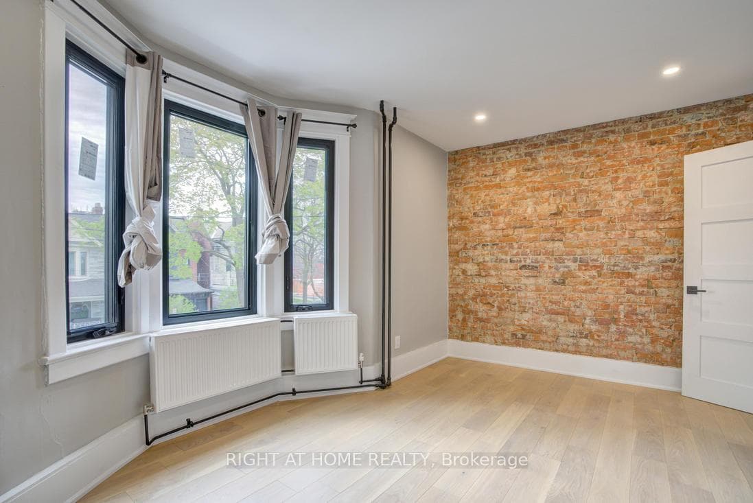 362 Margueretta Street Unit 2, Bloor West Village / Swansea, ON M6H 3S5 - Photo 1