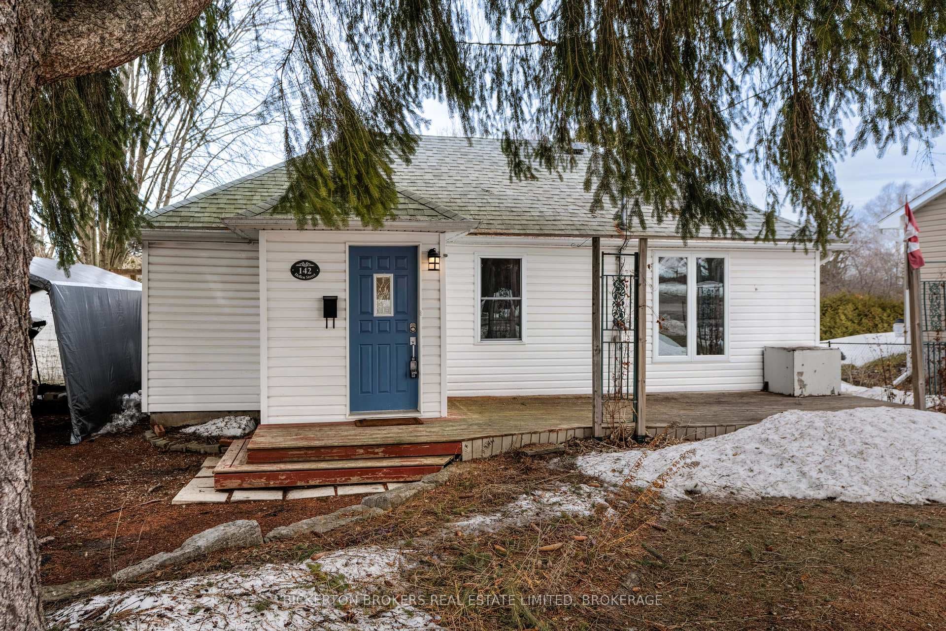 142 Hellen Street, Leeds and the Thousand Islands, ON K0H 2N0 - Photo 1