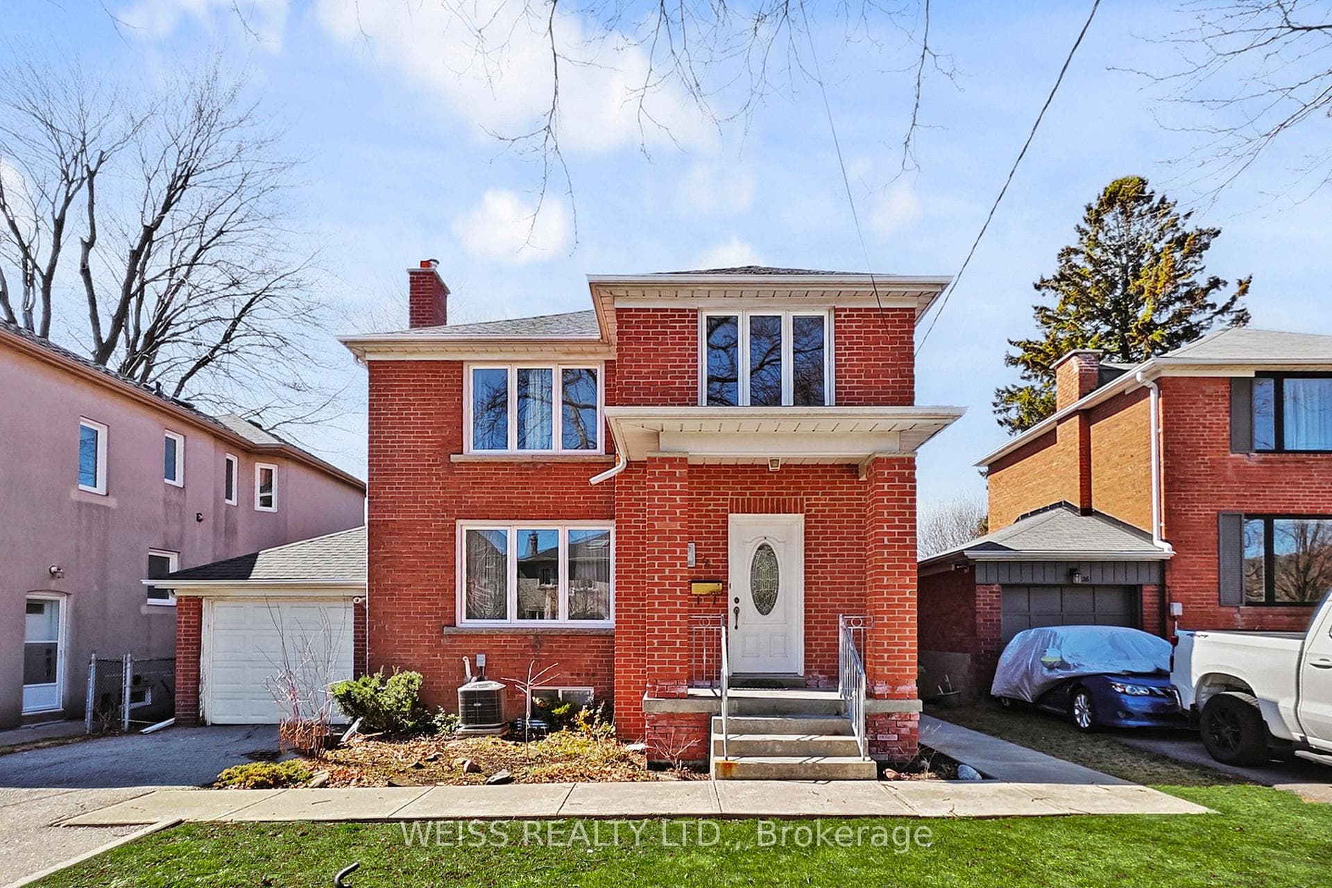 24 Graymar Avenue, Toronto C06