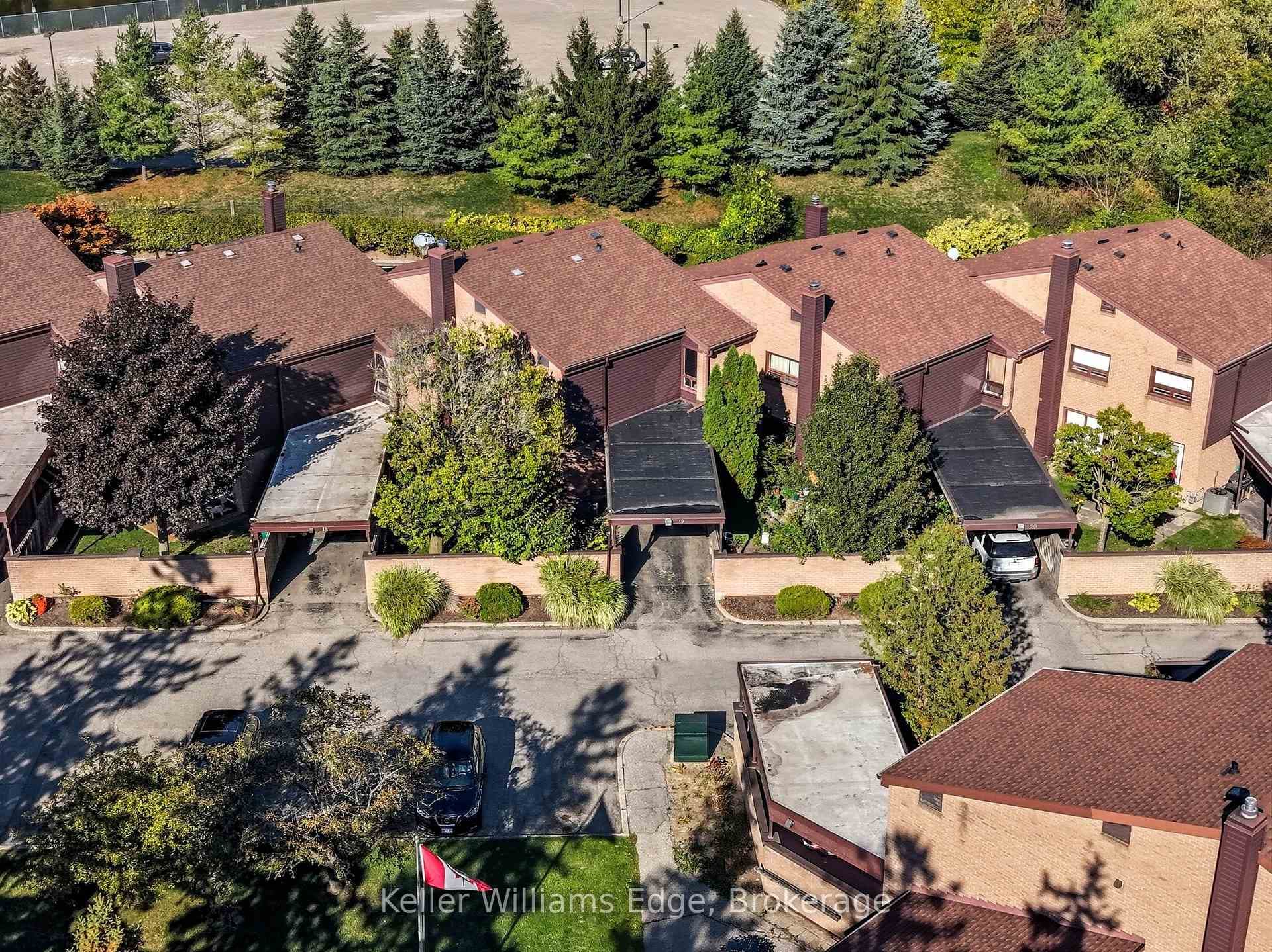28 Underhill Crescent Unit 19, Kitchener