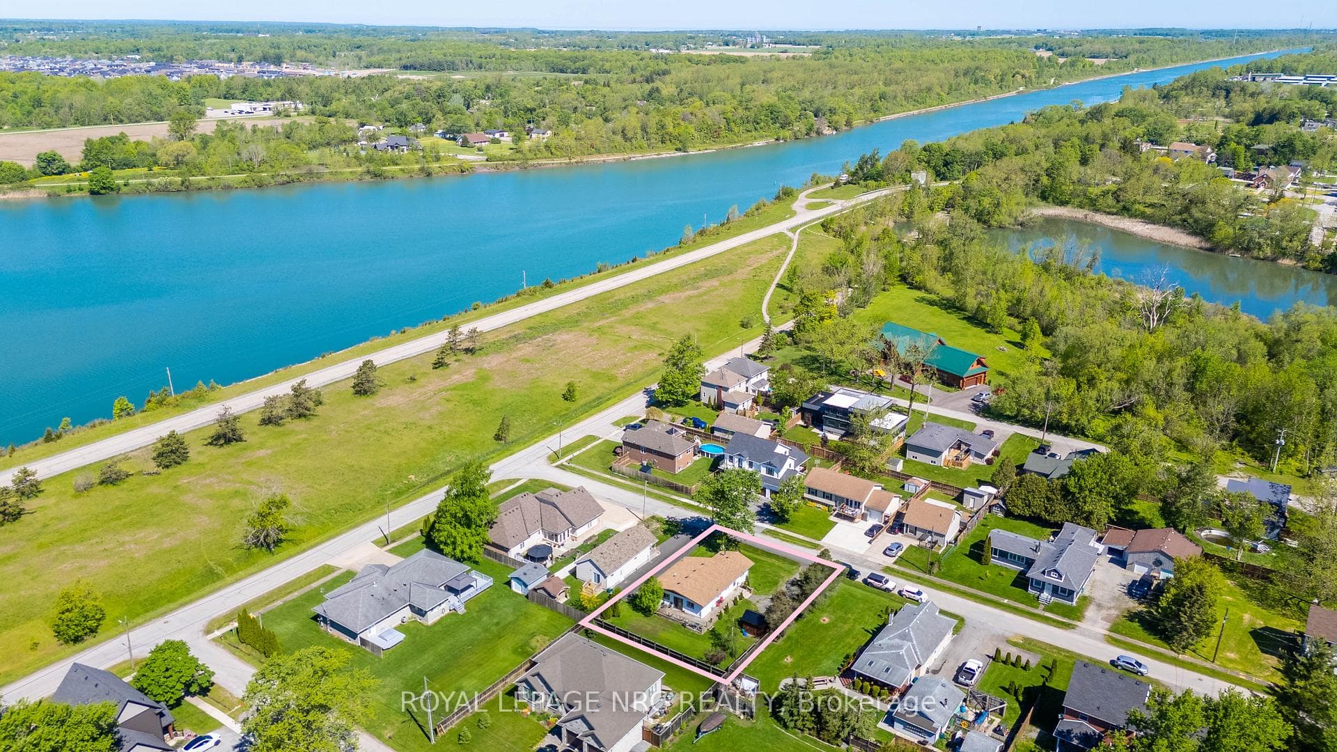 5 Melrose Avenue, Thorold, ON L0S 1K0 - Photo 1