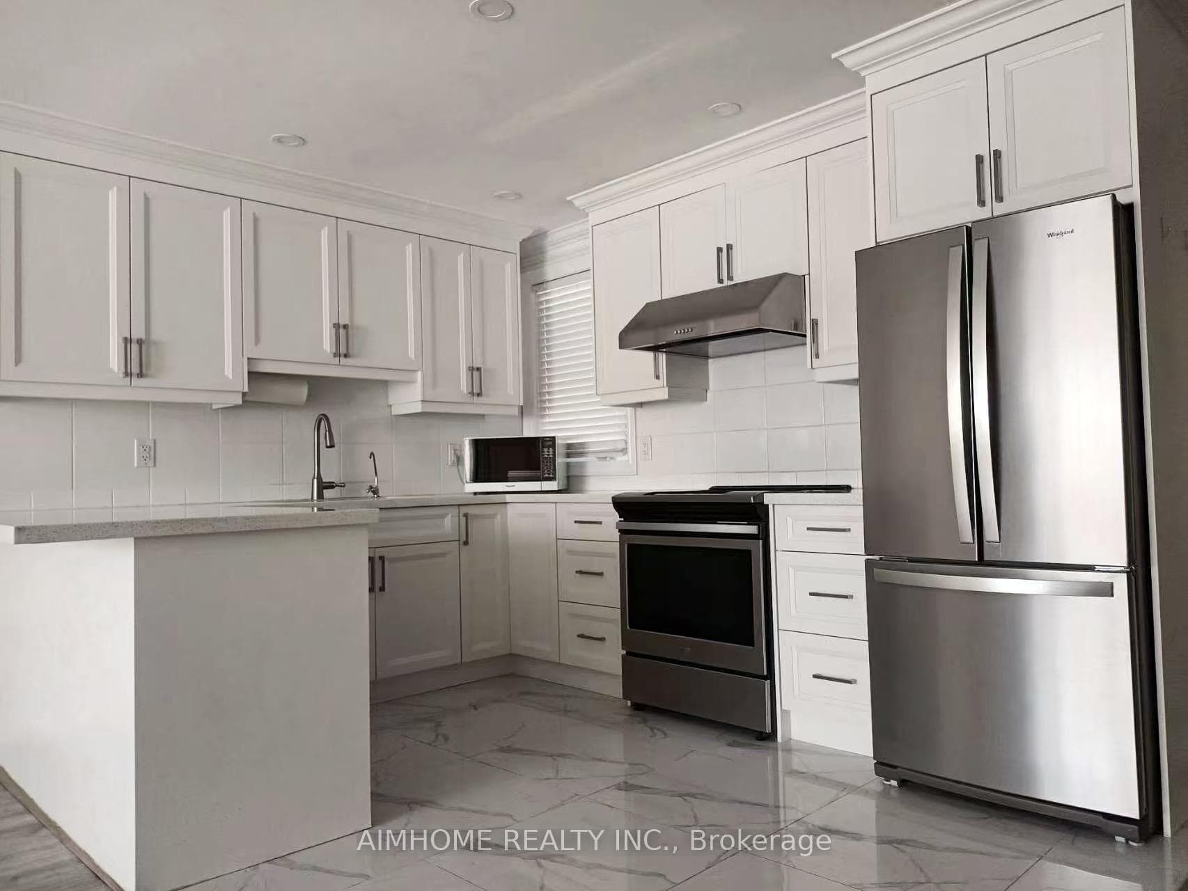 2304 Keele Street, York / Weston, ON M6M 3Z8 - Photo 1