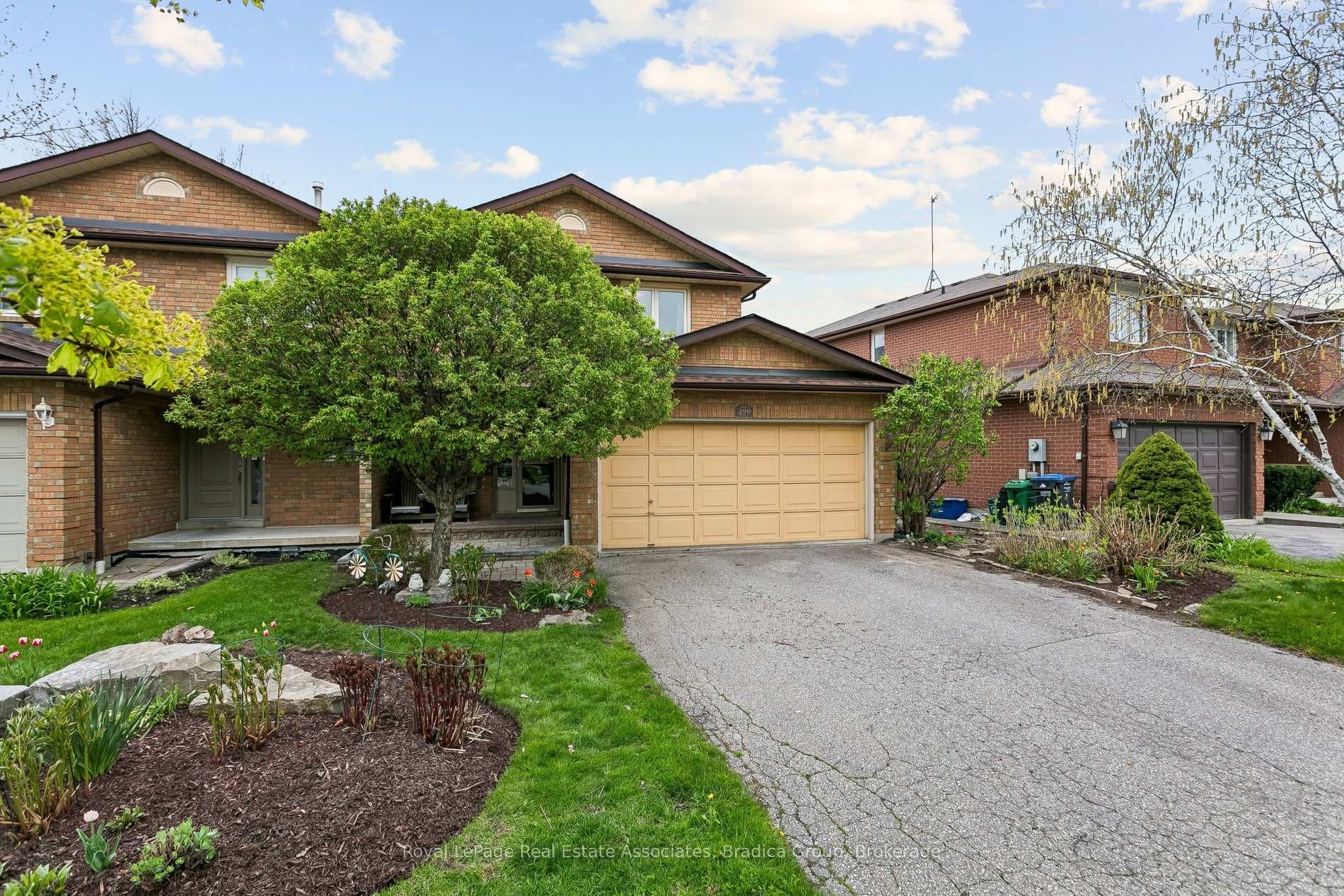 290 Hillside Drive, Mississauga, ON L5M 1G5 - Photo 1