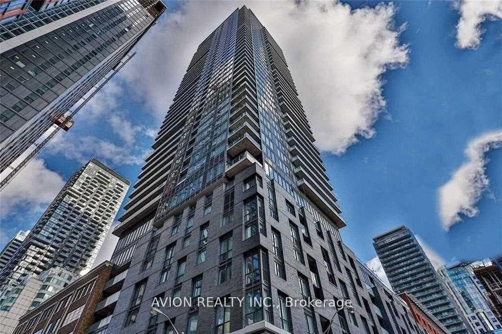 115 Blue Jays Way Unit 906, Downtown Toronto / Waterfront, ON M5V 0N4 - Photo 1