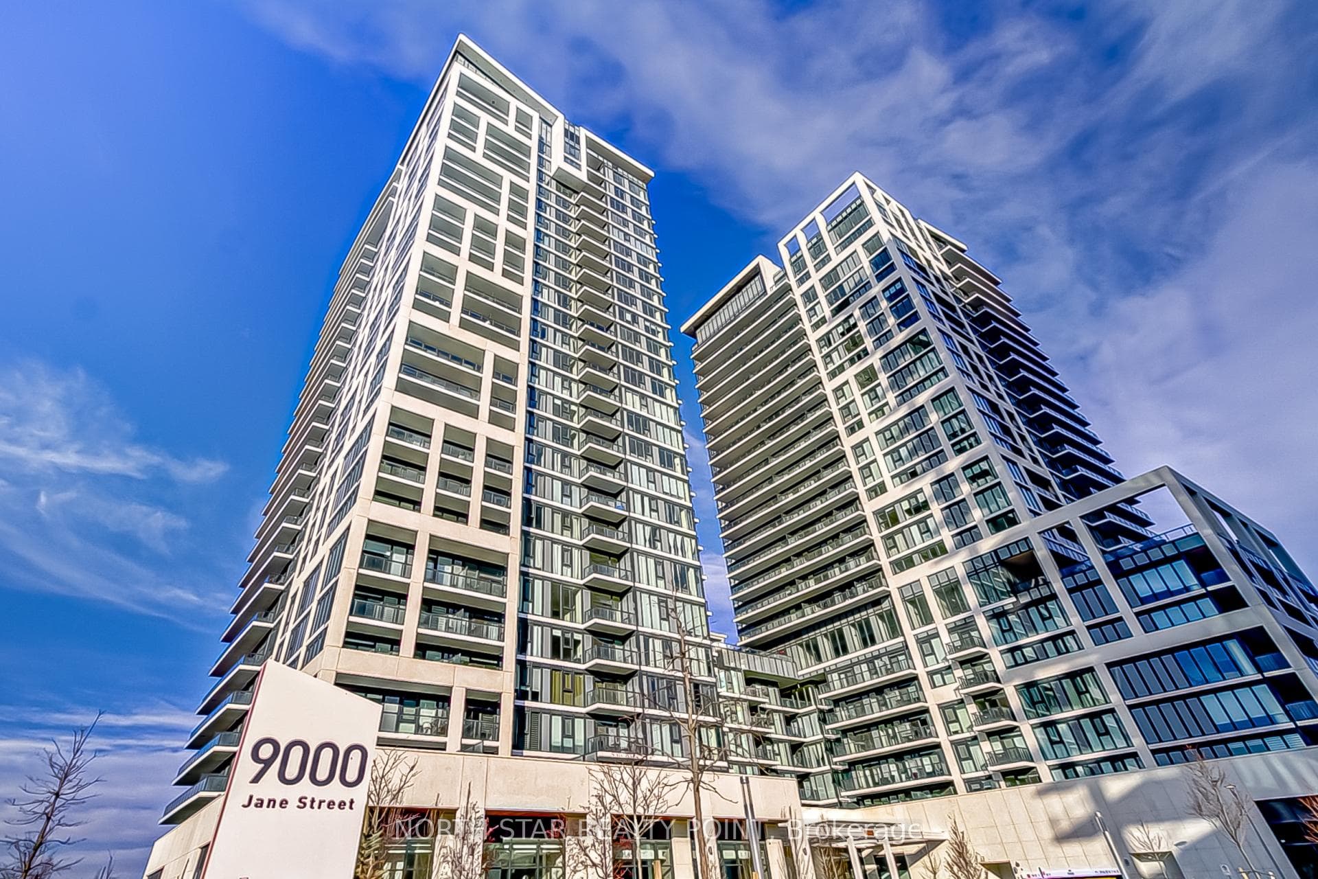 9000 Jane Street Unit 623, Vaughan, ON L4K 0M6 - Photo 1