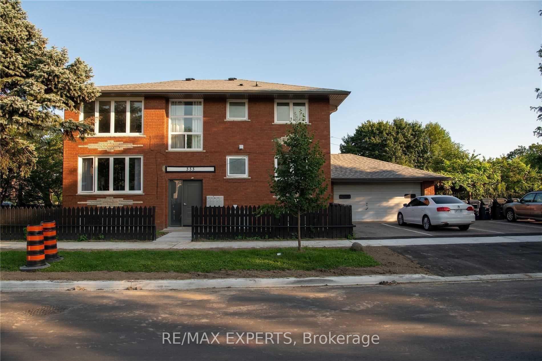 333 Rimilton Avenue Unit Upper, Liberty Village / Parkdale / South Parkdale, ON M8W 2E5 - Photo 1