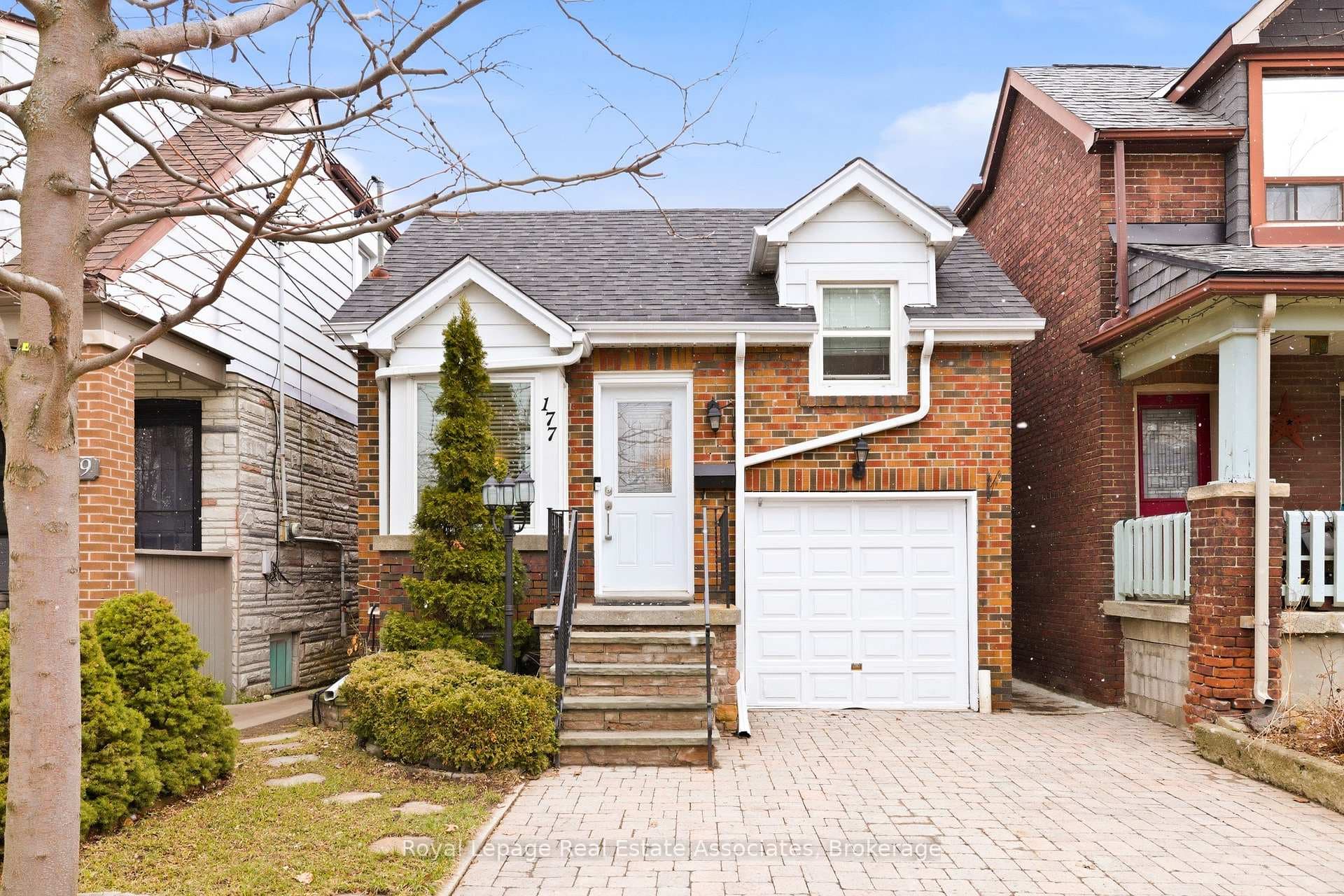 177 CHISHOLM Avenue, Danforth / East York, ON M4C 4V9 - Photo 1
