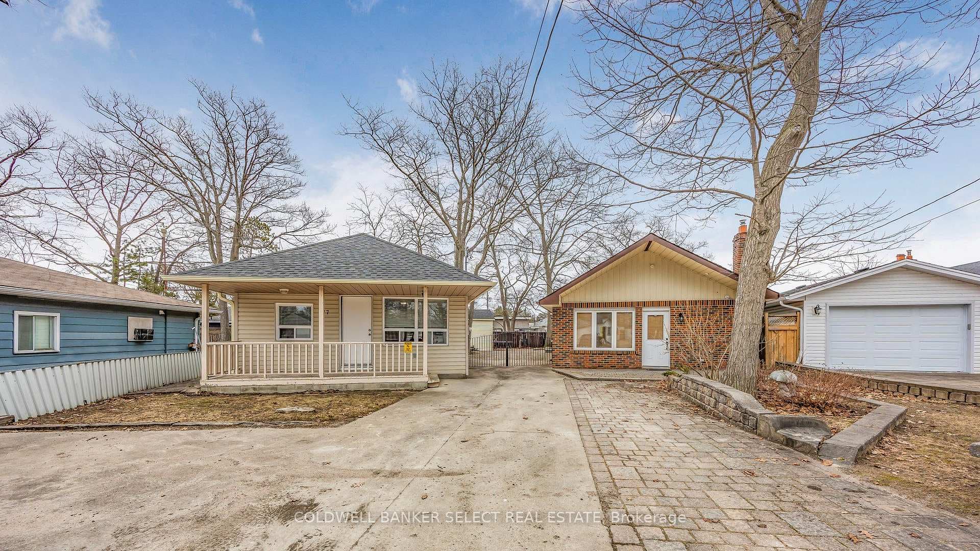 77 & 79 Baker Street, Wasaga Beach, ON L9Z 2G7 - Photo 1