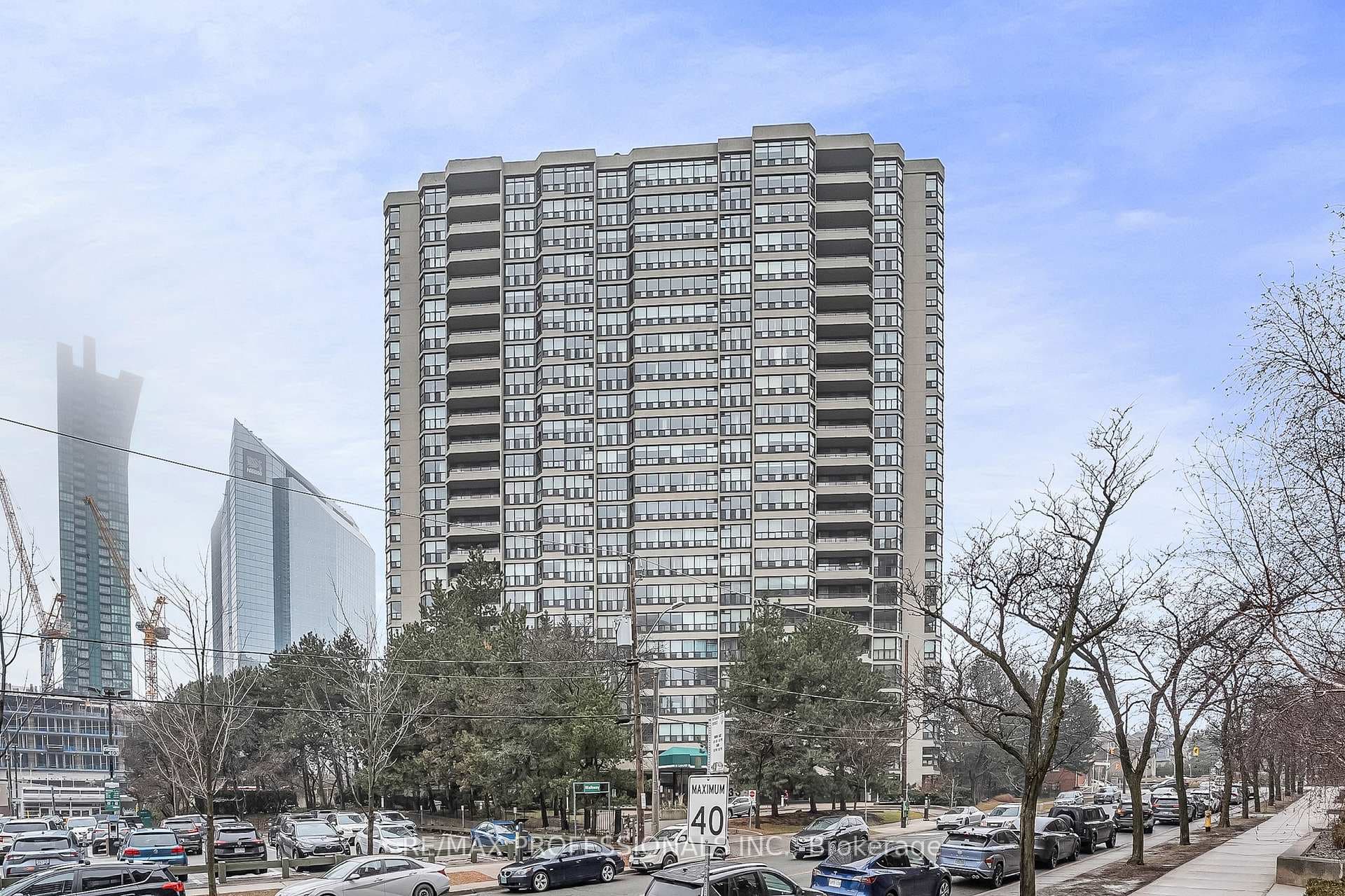 33 Elmhurst Avenue Unit 2005, Thornhill / Willowdale, ON M2N 6G8 - Photo 1