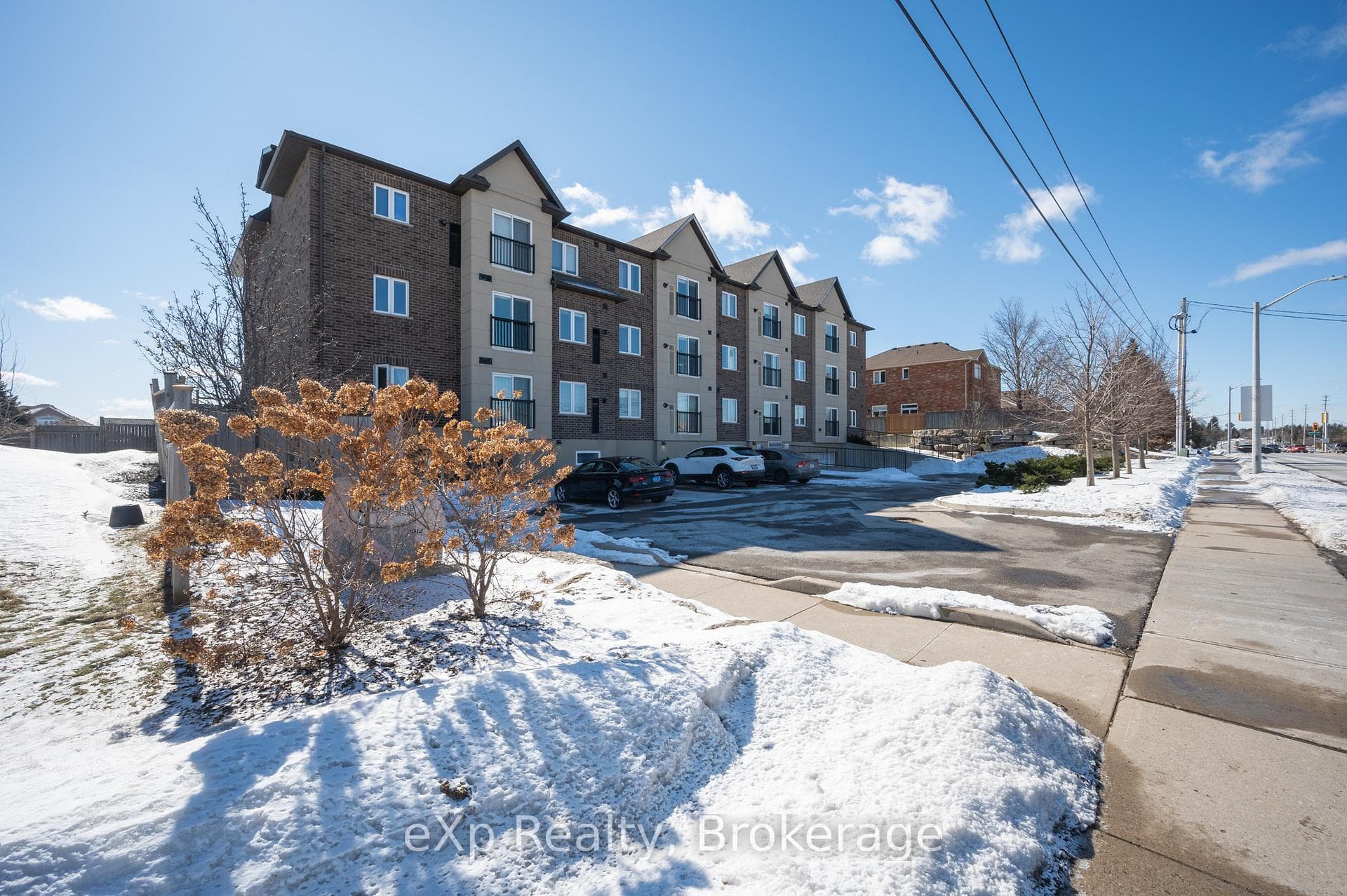 886 Golf Links Road Unit 204, Hamilton, ON L9K 1J8 - Photo 1