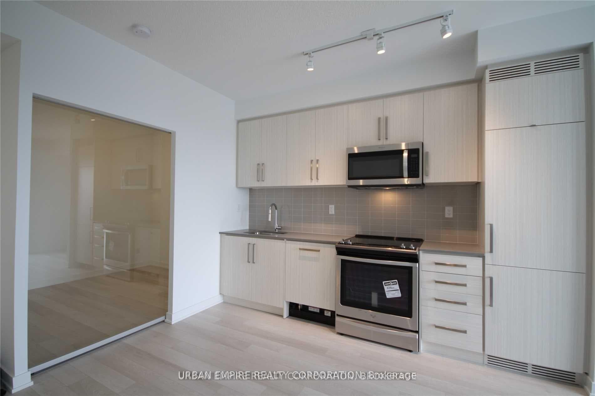 5180 Yonge Street Unit 2705, Thornhill / Willowdale, ON M2N 5P6 - Photo 1