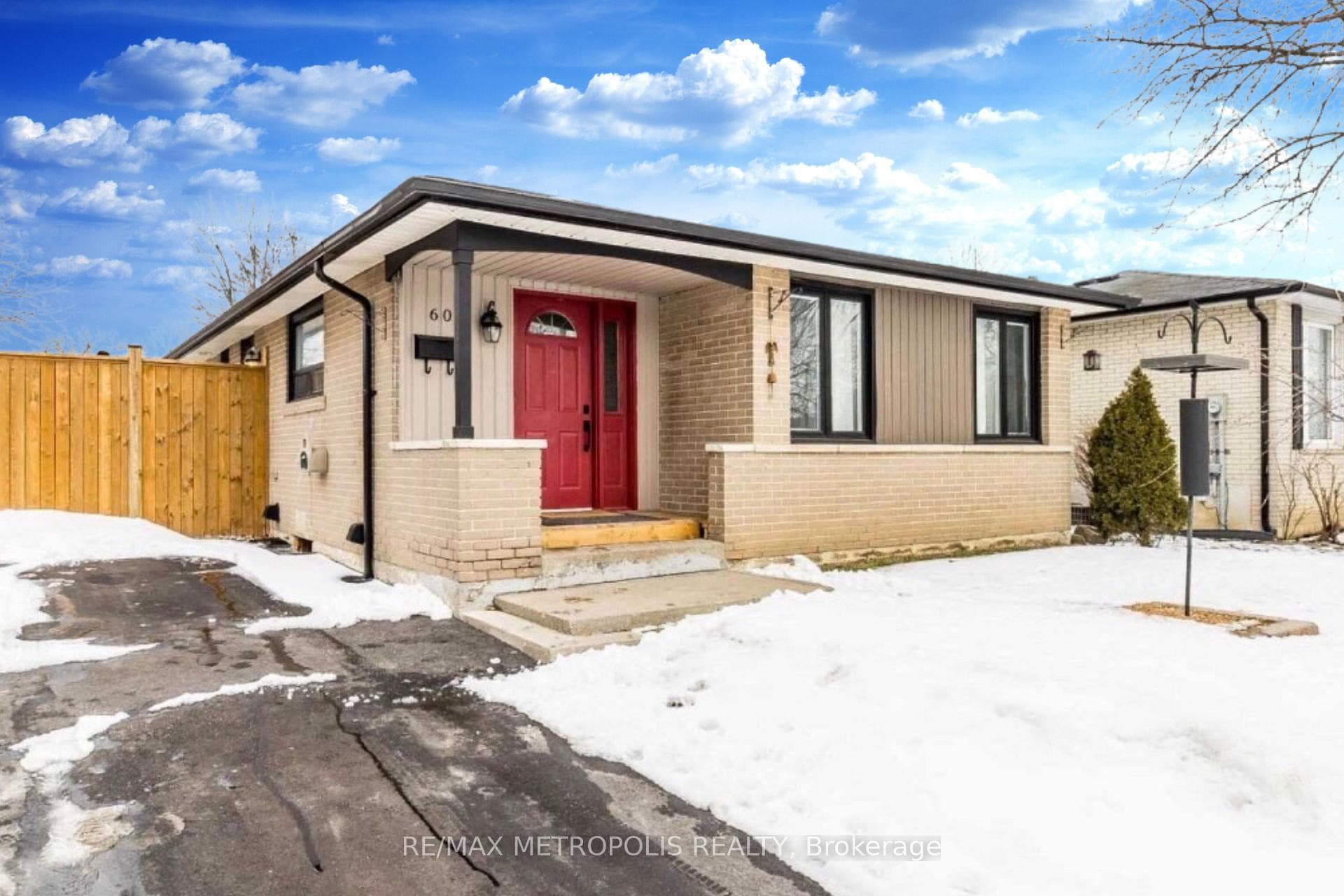 60 Reigate Avenue Unit Main, Brampton, ON L6V 2E3 - Photo 1