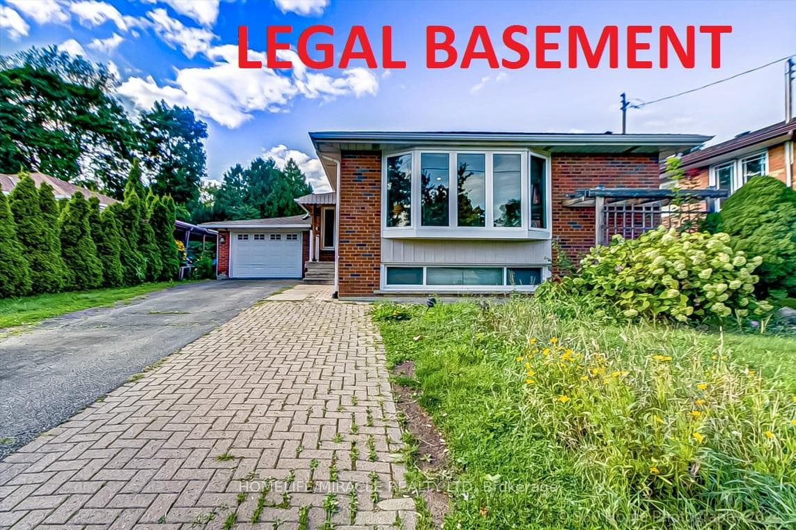 30 Fallowfield Road, Etobicoke (West Mall / Rexdale), ON M9W 2W2 - Photo 1