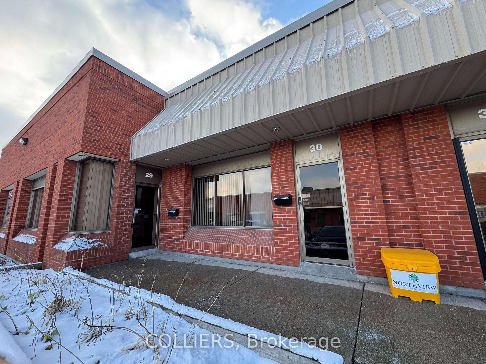 400-450 Matheson Boulevard Unit Unit 29-30, Mississauga, ON L4Z 2E5 - Photo 1