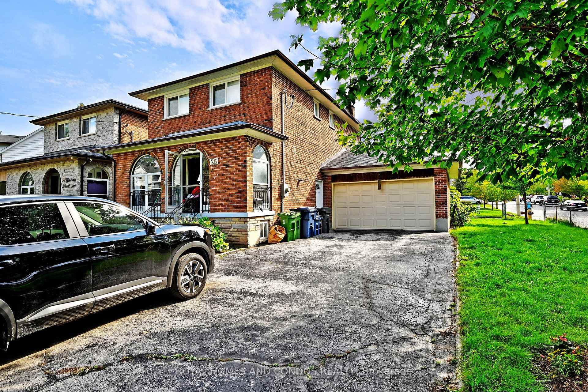 25 Goodwood Park Crescent Unit Bsmt 2, Danforth / East York, ON M4C 2G6 - Photo 1