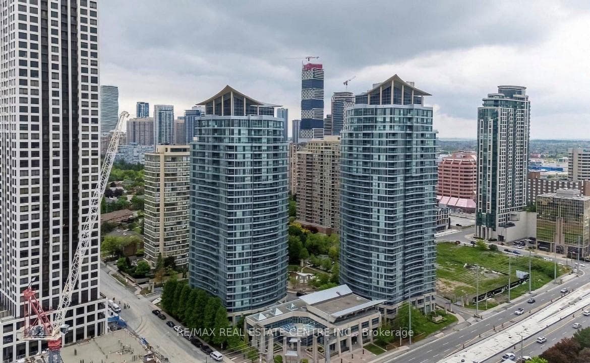 33 Elm Drive Unit 1010, Mississauga, ON L5B 4M2 - Photo 1