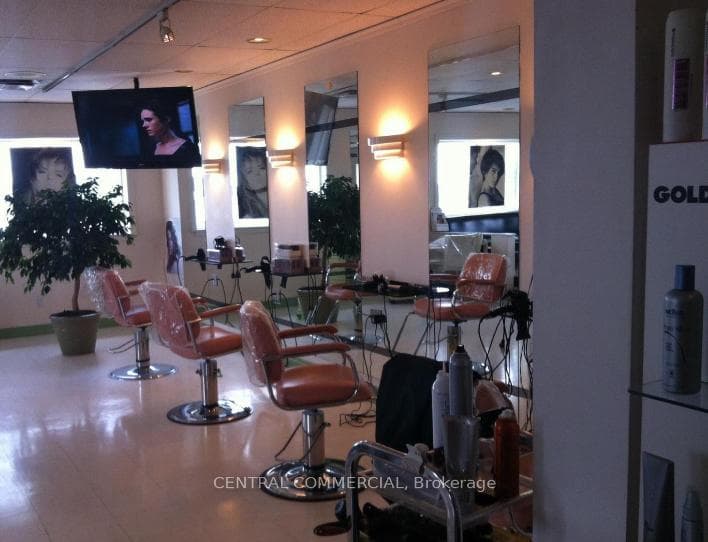 738 Sheppard Avenue Unit 208, Hillcrest Village / Bayview Village, ON M2K 1C4 - Photo 1