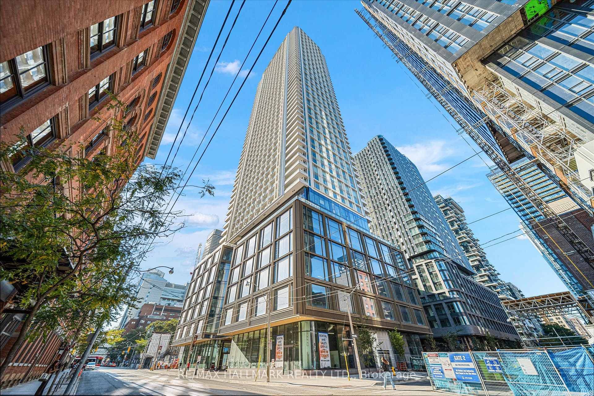 88 Queen Street Unit 4711, Regent Park / Cabbagetown / St. James Town, ON M5C 0B6 - Photo 1
