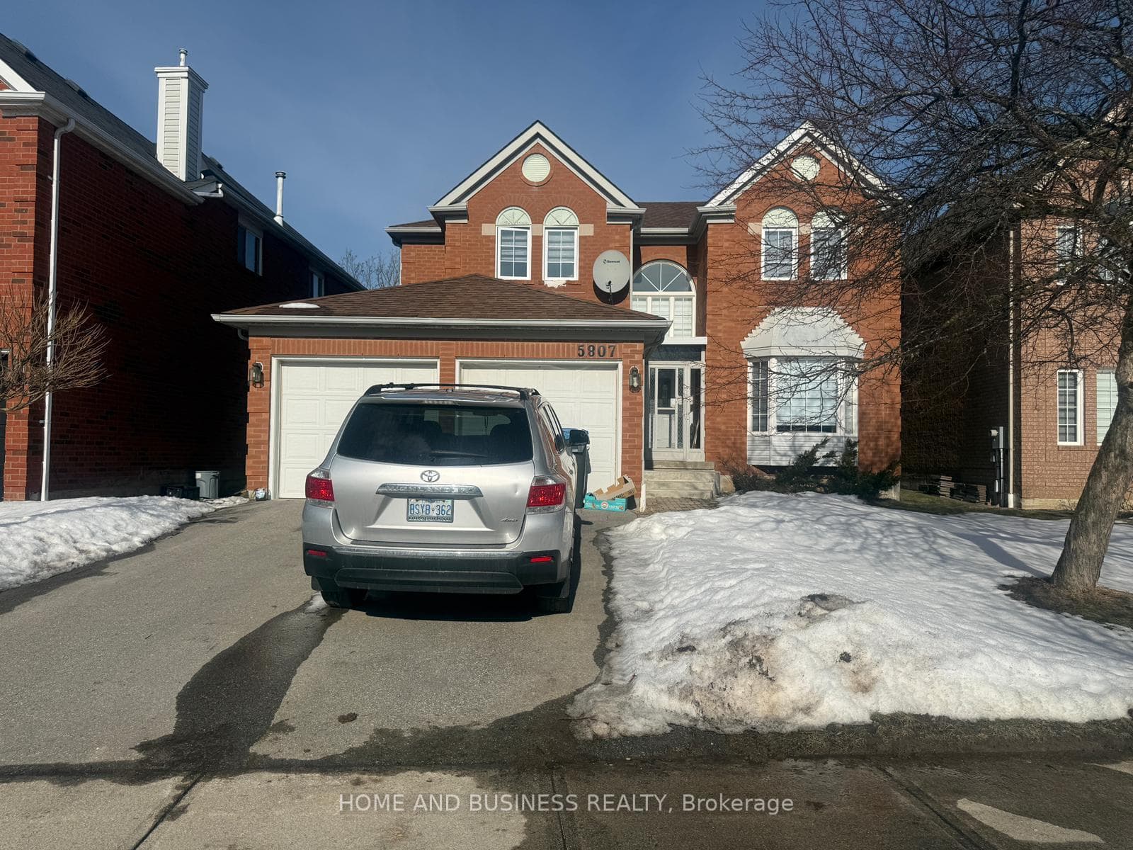 5807 Cornell Crescent, Mississauga, ON L5M 5R5 - Photo 1