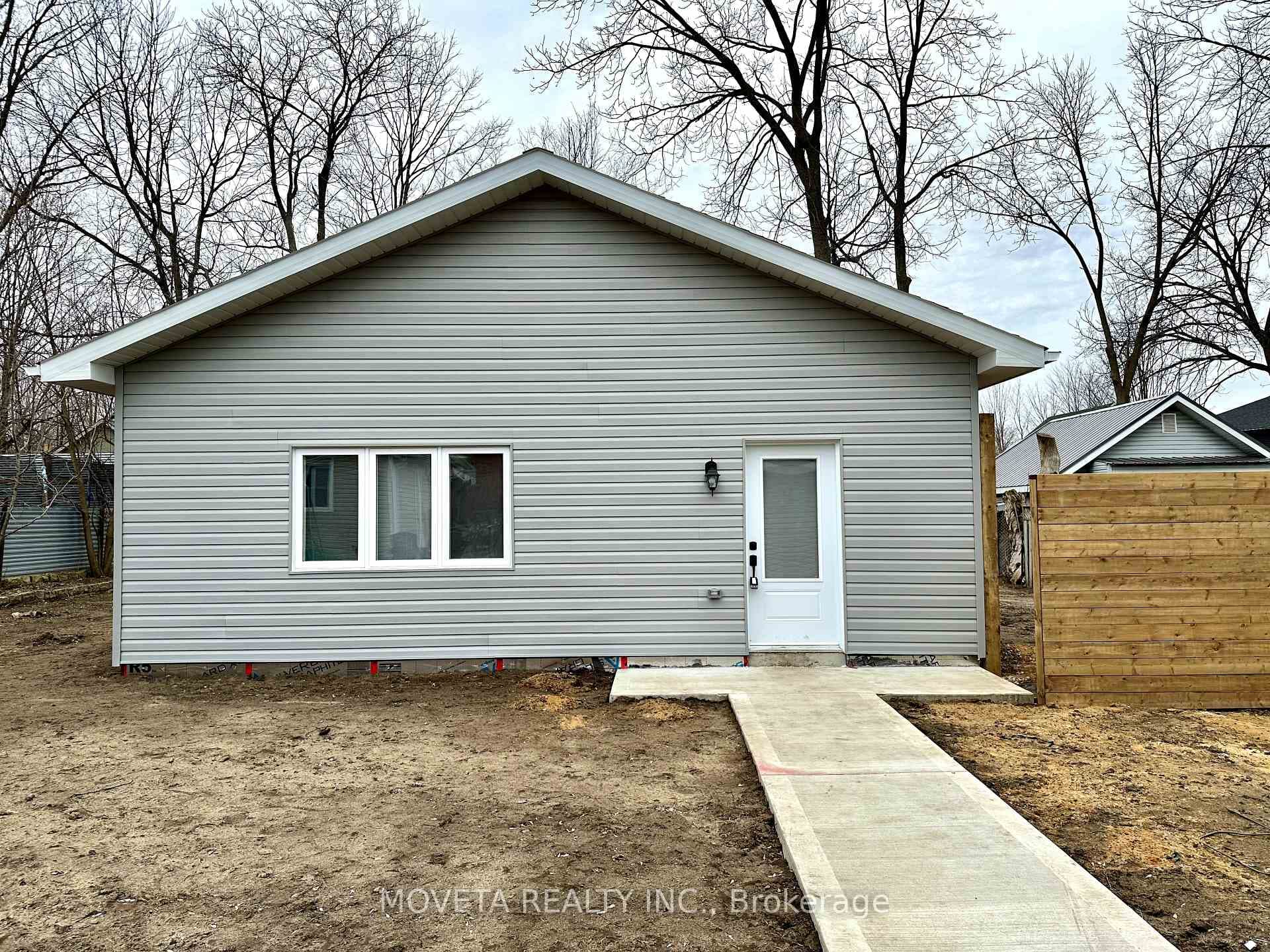 107 Essa Road Unit B, Barrie, ON L4N 3K8 - Photo 1