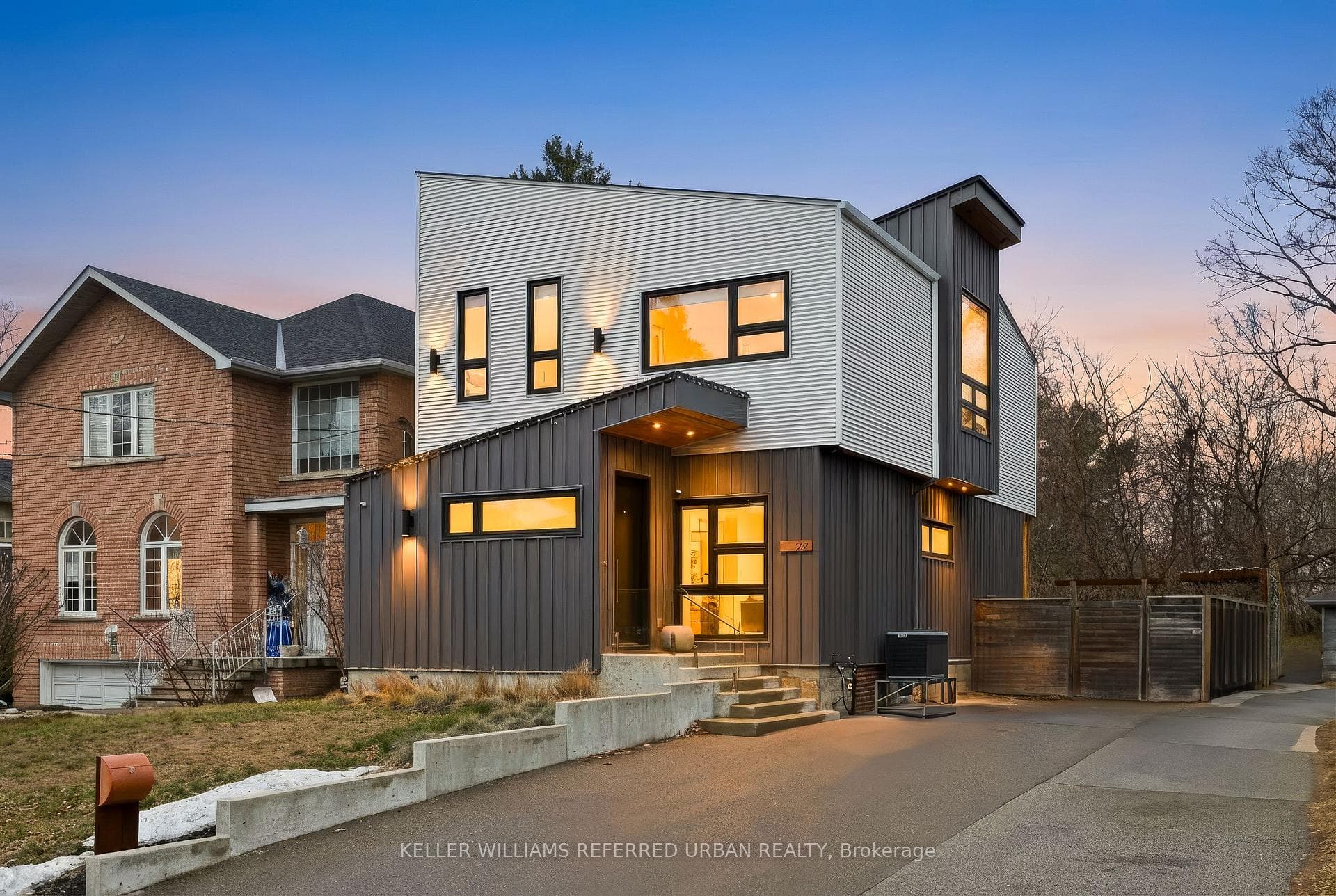22 Daniels Street, Corso Italia / Dufferin Grove, ON M8Y 1L8 - Photo 1