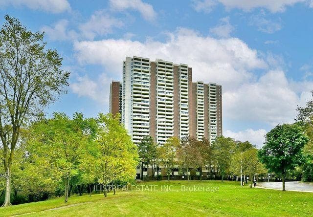 5 Massey Square Unit 407, Toronto E03