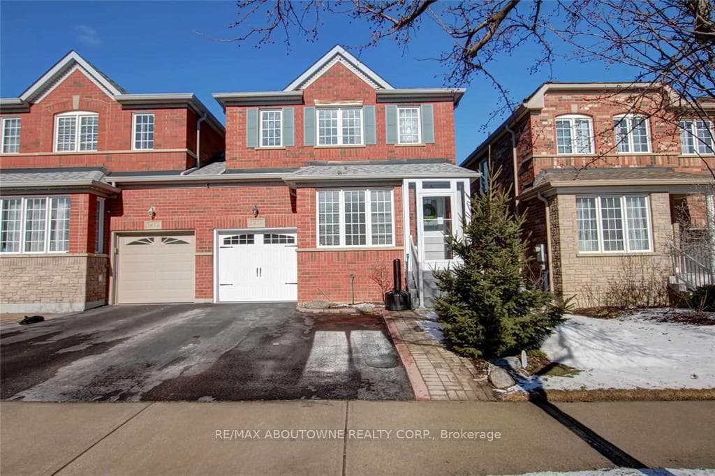 3474 Covent Crescent Unit BSMT, Mississauga, ON L5M 7K7 - Photo 1