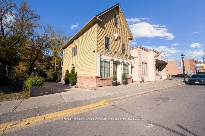 15120 Yonge Street, Aurora, ON L4G 1M2 - Photo 1