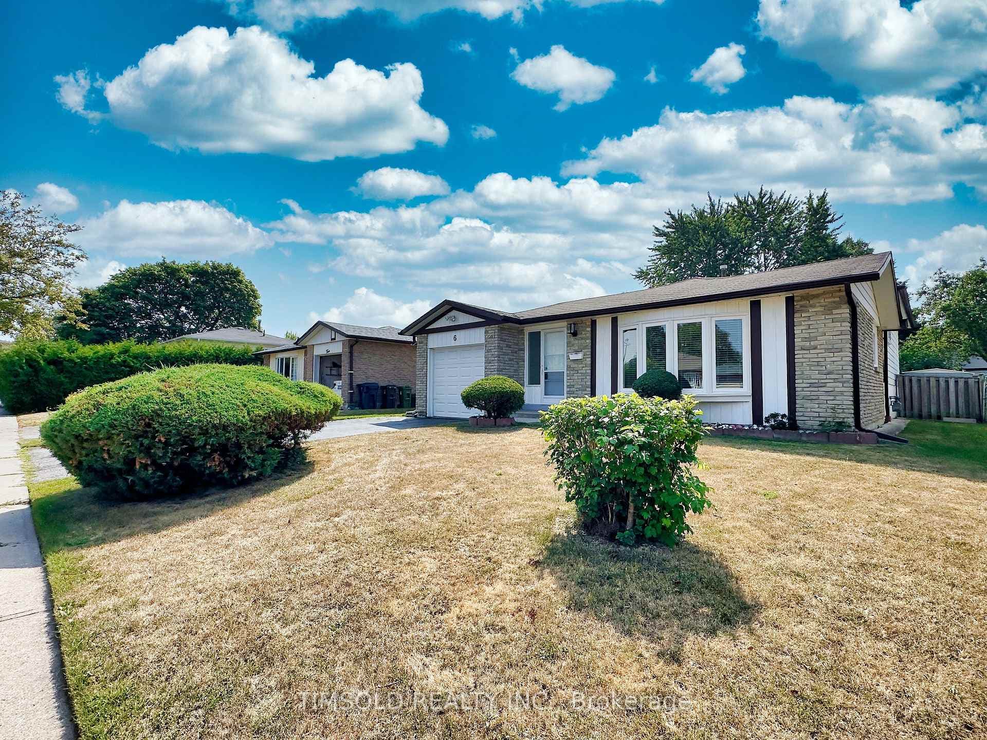 6 Lofthouse Square, Scarborough Village / Eglinton East, ON M1W 2E2 - Photo 1