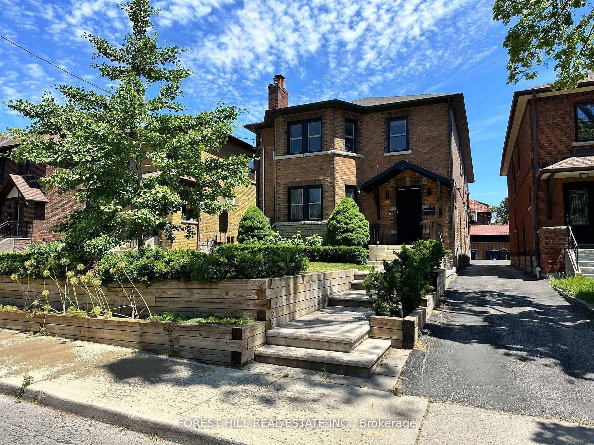 17 Braemar Avenue Unit Lower, Forest Hill / Deer Park, ON M5P 2L1 - Photo 1