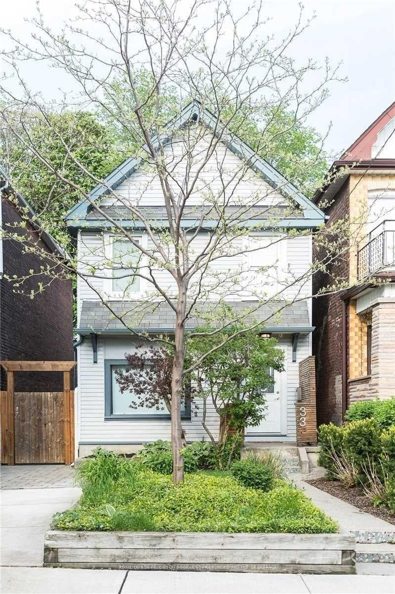 33 Redwood Avenue, Riverdale / Leslieville, ON M4L 2S5 - Photo 1