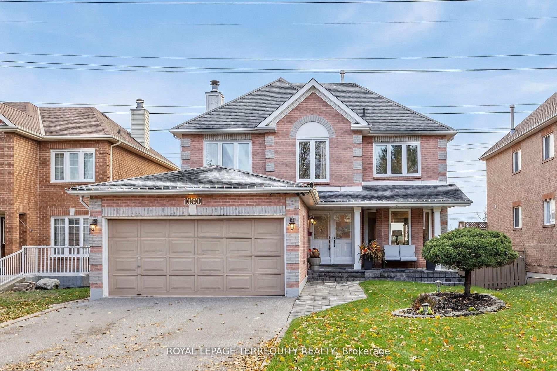 1080 Wildrose Crescent, Pickering, ON L1X 2R3 - Photo 1