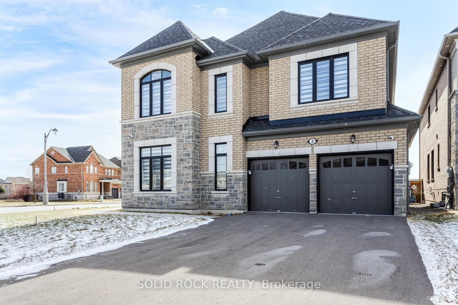 2 Catherwood Court, Brampton, ON L6P 2W1 - Photo 1