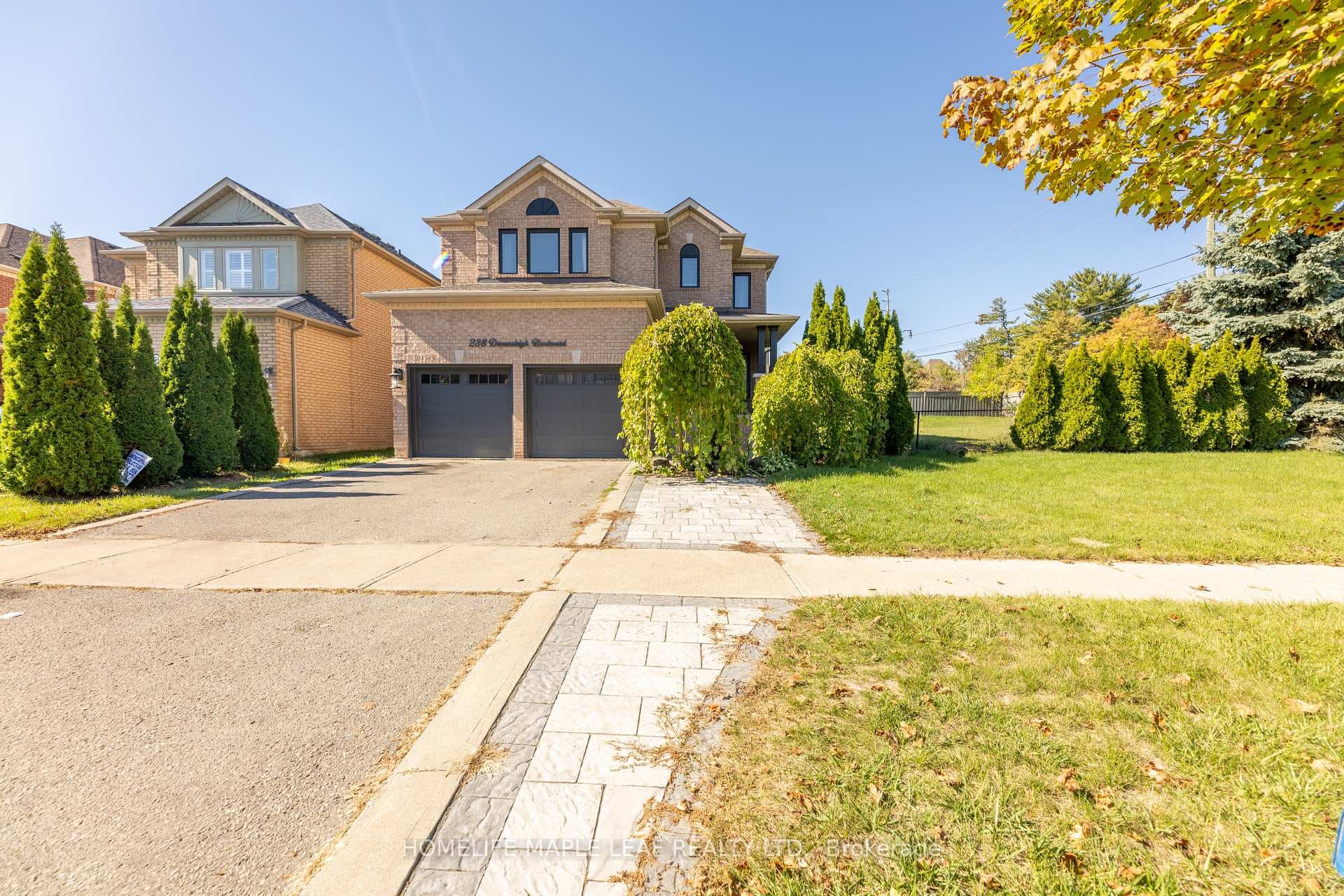 238 Devonsleigh Boulevard, Richmond Hill, ON L4S 2P8 - Photo 1